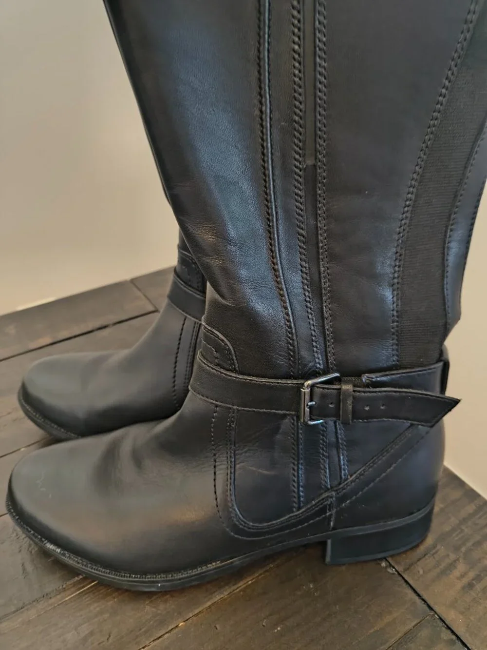 Rockport Leather Waterproof Boots - US Size 8.5